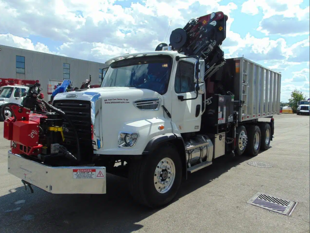 Standard Excavator 8T